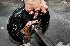 Binaan asas aci pemacu terbahagi kepada beberapa bahagian. Kenali Ciri As Roda Mobil Bermasalah Cukup Dengarkan Bunyi Ini Gridoto Com