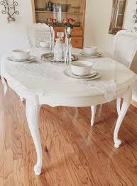 French Queen Anne Style Painted Dining Table Beautiful One Of A Kind Antique Dining Piece Wi Shabby Chic Dining Shabby Chic Dining Tables French Dining Tables