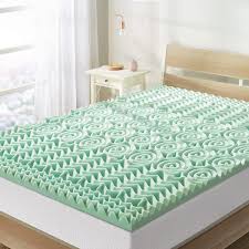 Some memory foam mattress owners complain that memory foam become warm at night, which can be nice in the winter, but otherwise miserable, especially if you're a naturally warm sleeper. Amazon Com Best Price Mattress 1 5 Inch 5 Zone Memory Foam Topper Mattress Pad With Calming Aloe Vera Infusion Certipur Us Certified Twin Furniture Decor