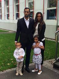 بن الزبير بن العوام الإمام الحافظ الحجة أبوالمنذر القرشي الزبيري المدني الفقيه. Sergio On Twitter Ø§Ù„Ù…Ù‡Ø¯ÙŠ Ø¨Ù† Ø¹Ø·ÙŠØ© ÙˆØ²ÙˆØ¬ØªÙ‡ Ø³ÙŠØ³ÙŠÙ„ ÙˆØ£ÙˆÙ„Ø§Ø¯Ù‡ ÙÙŠ Ø¨Ø§ÙŠØ±Ù† Ù…ÙŠÙˆÙ†Ø® Http T Co J1dbxgqhxd