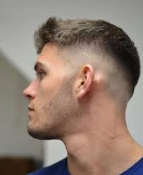 Fine hair definitely appears thicker when grown out longer and undercut. 43 Trendy Short Hairstyles For Men With Fine Hair Sensod