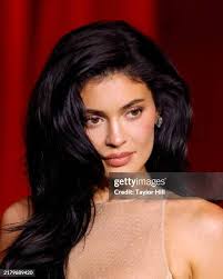 654 Kylie Taylor Photos & High Res Pictures