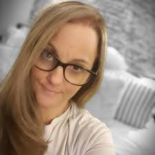 Julie Burkett-Greenfield