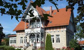 Übernachten sie im ältesten hotel der stadt und genießen sie den ganz besonderen historischen charme der welterbestadt. Quedlinburg Pensionen Zimmer Unterkunfte Ab 36