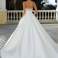 Suchen sie nach brautkleider oder inserieren sie einfach und kostenlos ihre anzeigen. Brautkleid Im Hochzeitshaus Frankfurt
