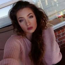 Natalie Wyrick's Instagram, Twitter & Facebook