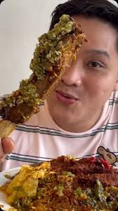 NASI PADANGNYA ORANG MALAYSIA!, Bisa dicoba nih @nasikandardamai aneka  masakan Malaysia yang sudah disesuaikan dengan citarasa nusantara jadi gak  bikin enek., Pilihan lauknya banyak, ada dang, konro, ...