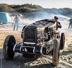 Pin By Spencer Hamann On Vehicular Spectacular In 2020 Classic Racing Cars Old Race Cars Classic Cars Vintage