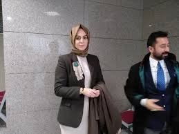 Abdülhamit'in torunu nilhan osmanoğlu, suada'da (galatasaray adası) hak iddia ediyor. 2 Abdulhamid In Torunu Nilhan Osmanoglu Ndan Bir Skandal Aciklama Daha