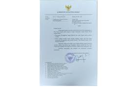 Sebagai contoh dalam bahasa inggris, ucapan terima kasih, bukan hanya kata thank you saja, tapi juga ada banyak kata terima kasih seperti much obliged, cheers, thanks a lot, thanks very much, thanks a bunch, dan banyak lagi kata ucapan terima kasih yang semisal yang dipakai dalam bahasa inggris namun harus sesuai dengan konteknya apakah itu. Ini Kata Gubernur Sumbar Soal Penghapusan Aplikasi Kitab Injil Bahasa Minang