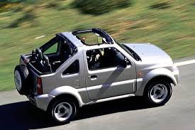 Overcome muddy pits, manoeuvre through. Auto 6 Suzuki Jimny Cabrio Vvlfantastico