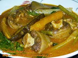 1/4 kilo tripe, or tuwalya, cut into squares, rinsed, scrubbed well with salt. Kare Kare