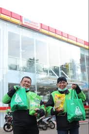 Namun sayangnya kita saat mendaftar akun gojek sering kali bermasalah. Lumayan Banget Nih Driver Gojek Dapat Voucher Rp 100 Ribu Untuk Ditukar Sembako Di Alfamart Semua Halaman Motorplus