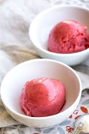 Sorbet A La Rhubarbe Empreinte Sucree Recette Sorbet Sorbet Recettes De Glaces Maison