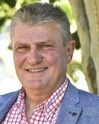 Stíhaného šéfa českého tenisu Kaderku pustili z vazby — ČT24 — Česká  televize