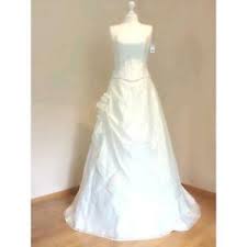 Dreamy weddingdresses with glamourous ballgown skirts and fashionable fit'n'flare. Brautkleid Lilly Grosse 36 Ebay Kleinanzeigen