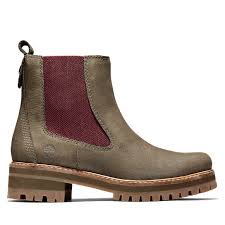 Featuring real spanish soft leather all our ladies heeled chelsea boots are handmade with premium comfort and longevity at the forefront of our design. Timberland Women S Courmayeur Valley Chelsea Boots