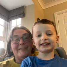 Has anyone got any review/experience with a fan assisted gas oven?????  Ideally I wanted an electic cooker with gas hob but restricted due to width  of cooker and looking at an all