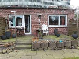 Von einfachen klinkerbauten über klassische einfamilienhäuser und schöne altbauten. 3 Zimmer Wohnung Zu Vermieten 22047 Hamburg Wandsbek Pillauer Str 93 Mapio Net