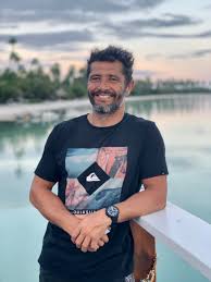 Bixente lizarazu text size read out. Bixente Lizarazu Devient Ambassadeur Du Sport De Radio France