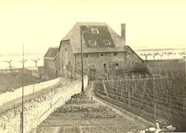 In den stadtkernen finden sich bedeutende sehenswürdigkeiten, wie die basilika st. Rheingau Histrory Historische Fotos