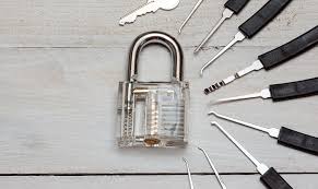 Check spelling or type a new query. How To Pick A Lock With A Knife 3 Methods To Practice At Home