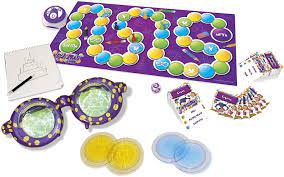 Para adivinar, cada jugador debe realizar una serie de preguntas claves. Goliath Sin Palabras Junior Juego De Habilidad 70110 Amazon Es Juguetes Y Juegos