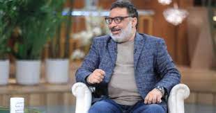 أعرب الكاتب والسيناريست عبد الرحيم كمال، عن سعادته بإشادة الرئيس عبدالفتاح السيسي بأعماله الفنية، خاصة بعد تشابه سيطرة حركة طالبان على أفغانستان مع أحداث مسلسل «القاهرة كابول»، الذي تولى كتابته في شهر رمضان الماضي. Ø¹Ø¨Ø¯ Ø§Ù„Ø±Ø­ÙŠÙ… ÙƒÙ…Ø§Ù„ ÙŠØ±ÙˆÙ‰ ÙƒÙˆØ§Ù„ÙŠØ³ Ø¹Ù…Ù„Ù‡ Ù…Ø¹ Ù†ÙˆØ± Ø§Ù„Ø´Ø±ÙŠÙ ÙˆÙŠØ­ÙŠÙ‰ Ø§Ù„ÙØ®Ø±Ø§Ù†Ù‰ ÙˆØ´Ø±ÙŠÙ Ø¹Ø±ÙØ© Ø§Ù„ÙŠÙˆÙ… Ø§Ù„Ø³Ø§Ø¨Ø¹