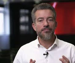 After leading Frontier into bankruptcy, CEO steps aside