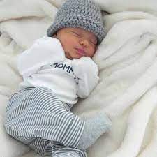 صور مواليد خلفيات مواليد رمزيات عن مواليد حديثي الولادة newborn in 2021 baby clothes organization baby boy newborn trendy baby nursery