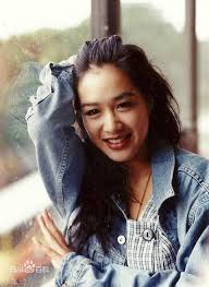 Bom sex” Chung Lệ Đề gợi cảm ở tuổi 50 và giấc mơ làm mẹ lần thứ 4 | Báo Dân  trí