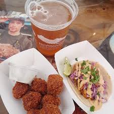 Locally owned and operated by a former commercial fisherman. Deckhand Dave S Juneau Restaurant Reviews Photos Phone Number Tripadvisor