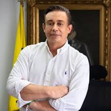 Edward Arias Rubio 🌻 (@EdwardArias_)