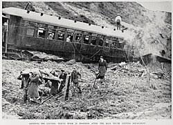 List of rail accidents (1930–1939 ...