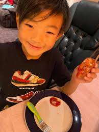 Tried to recreate Zippy's veggie tofu burger & also made some corned beef  hash patties for Ryan & the boys. Have to find a better binding for the  tofu burger..it kept falling