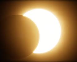Find solar eclipses, lunar eclipses, and planetary transits worldwide from 1900 to 2199. Votre Guide Des Eclipses Solaires Agence Spatiale Canadienne