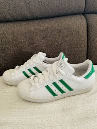 Farbe beige grün rosa schwarz weiß. Adidas Superstar Weiss Grun Grosse 9 1 2 44 Sneaker Neuwertig In Bayern Coburg Ebay Kleinanzeigen
