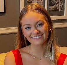 Misty Gardner's Instagram, Twitter & Facebook