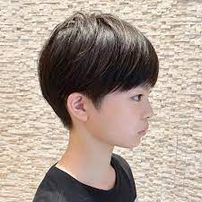 ベリーショート ショート職人 石井優弥 s instagram profile post 大人気のマッシュショート マッシュショートはカットで骨格補正をし 顔まわりと後頭部に適度な 丸み をつけることで 女性らしさのあるヘアスタイルになります 子供のヘアカット