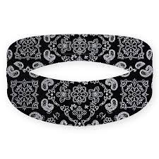 Black Is A Classic And The Same Goes For The Darkest Version Of Our Bandana Family The Black Bandana It S Fresh Clean And Will Keep You Bandana Band Black