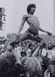 The passenger is a song written by iggy pop and ricky gardiner, recorded and released by iggy pop on the lust for life album in 1977. Iggy Pop 1970 By Dagmar Do Carmo Dgc Via Flickr Iggy Pop Iggy And The Stooges Rock And Roll