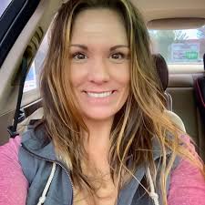 Is it weird that I wish I could send this to Taylor directly? Like we're  friends and I know it would make her laugh? We all know she's obsessed with  making sourdough