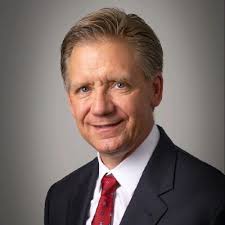 Boarding the plane to Knoxville for Trees & Utilities and the excitement is  real! I'm giddy. After missing last year, I'm beyond ready to reconnect  with so many friends and colleagues. On