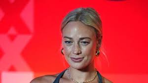 The ICE shoe fits!!! ...."and that the way it goes Thursday 5 Jun