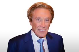 Republican businessman Perry Johnson launches 2022 campaign for Michigan  governor