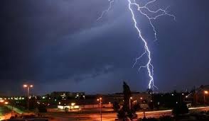 Jun 21, 2021 · uwaga na burze w województwie podlaskim. Uwaga Dzis W Nocy I W Srode Burze Nad Wojewodztwem Opolskim Gdzie Jest Burza Radar Prognoza Pogody Nowa Trybuna Opolska