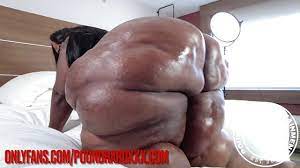 BIG ASS GINORMOUS BOOTY BBW PORNSTAR BIG LIZZ TWERKING - XNXX.COM