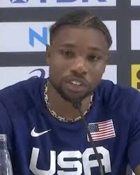 Mercedes Benz stadiums' new robot guard dog “Benzie” will monitor 11 acres  around the stadium- sending back real-time video while running in 30-minute  shifts 👀 (via mbstadium/x h/t fos/X)