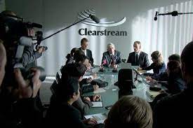 Être proche de vous au quotidien, c'est être aussi sur twitter ! La France En Vrai Clearstream Et Moi Lundi 14 Septembre Sur France 3
