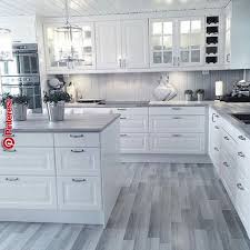 Pin By Renzo On Favs In 2019 Pinterest Kitchen Kitchen Design And Home Decor Modern Kitchen Room Kitchen Room Design White Kitchen Design